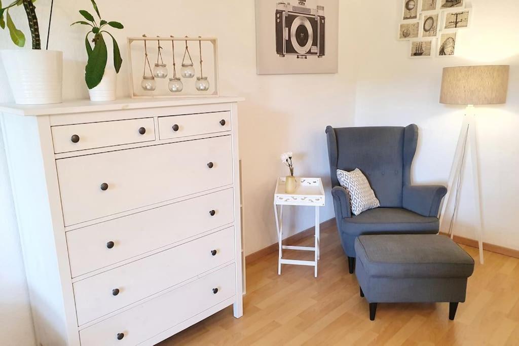 Apartamento Two In Neustadt With Balcony